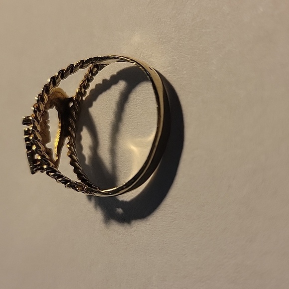 Nike Gold Filigree Ring Vintage - Picture 14 of 14